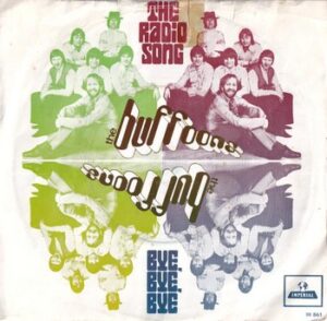 The Buffoons - The Radio Song   (7")