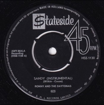 Ronny & The Daytonas - Sandy (7") - Image 2