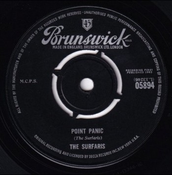 The Surfaris - Waikiki Run (7") - Image 3